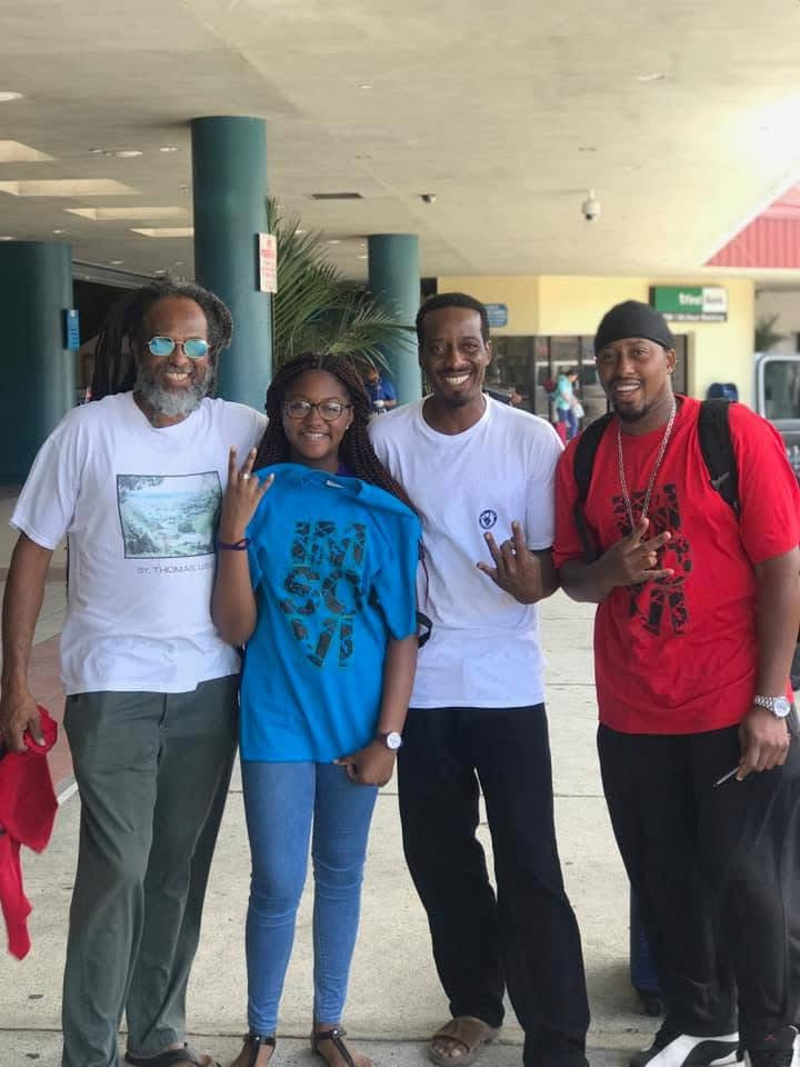 “IMSOVI”©️ Stone Wall - Tee